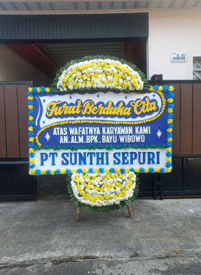 Papan Bunga Duka di Ternate Tengah